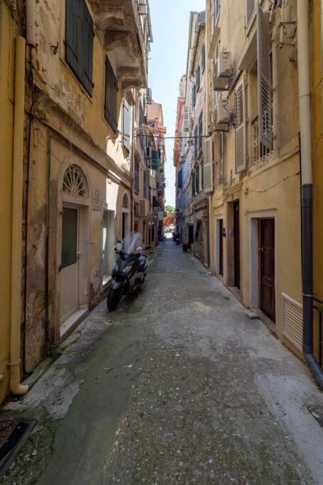 Old Town Corfu Romantic Studio Manto Nymfes Apartment ภายนอก รูปภาพ